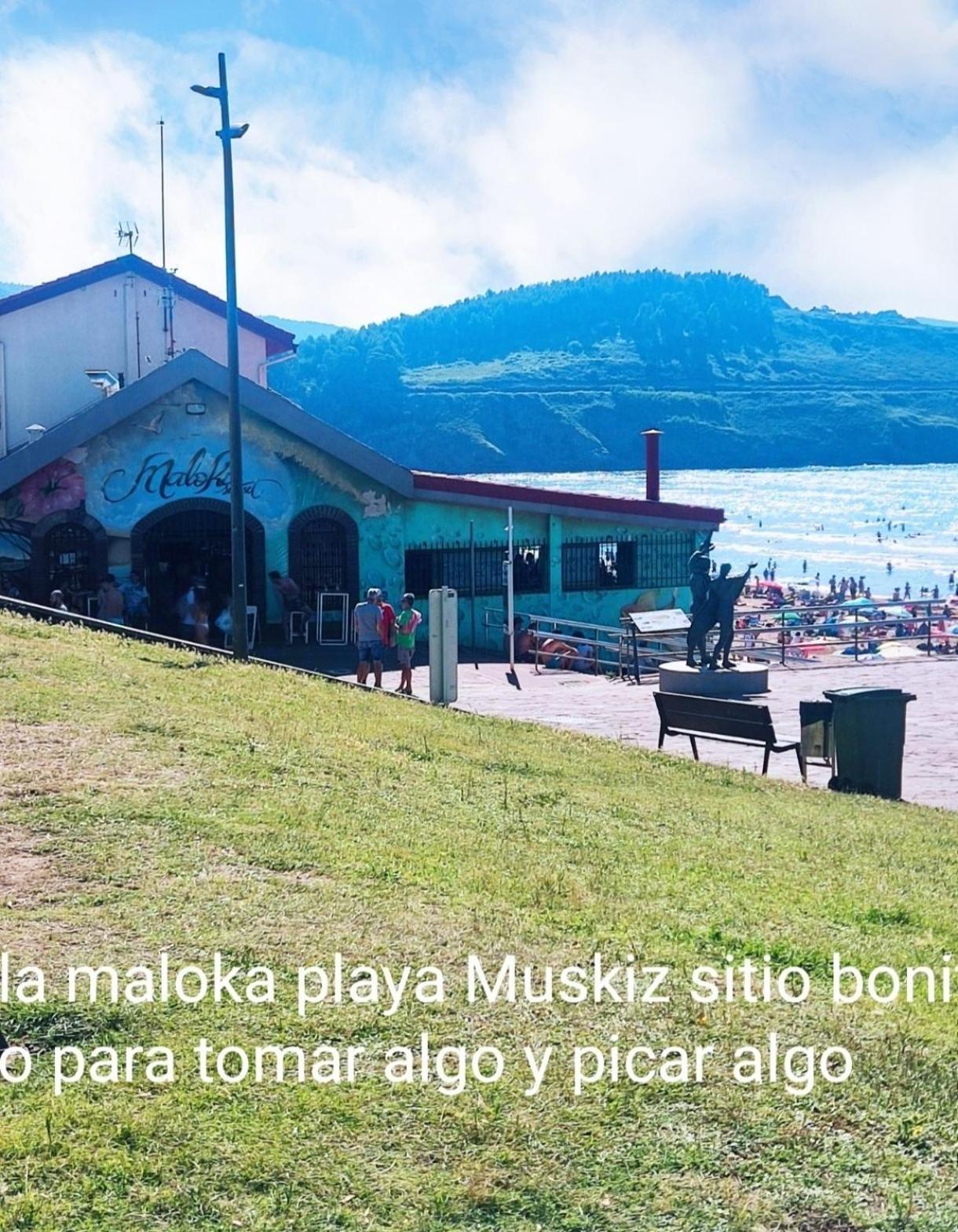 B.E.C Apto Bilbao Баракалдо Екстериор снимка